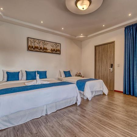 Swans Cay Hotel 博卡斯德尔托罗 外观 照片