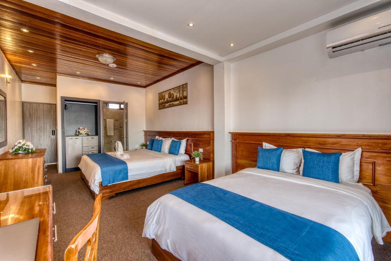 Swans Cay Hotel 博卡斯德尔托罗 外观 照片