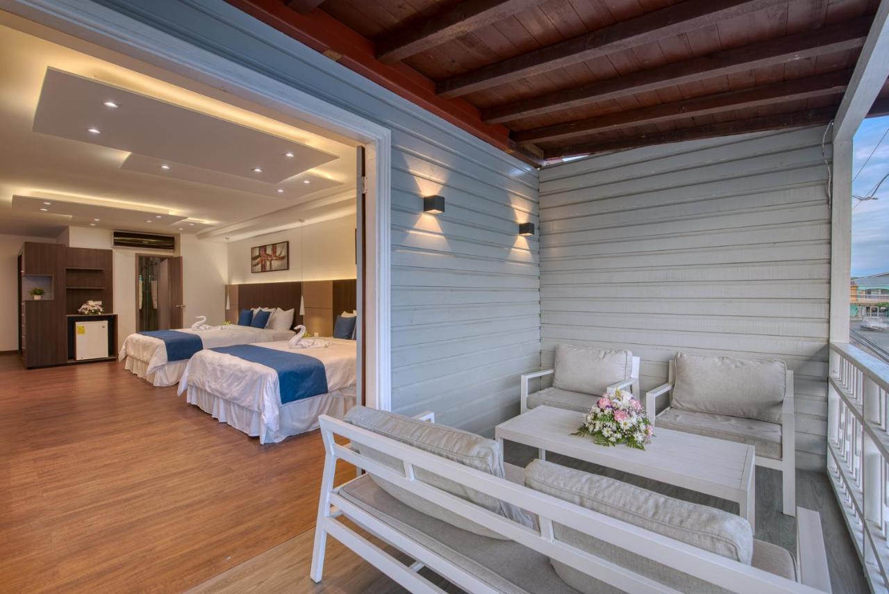Swans Cay Hotel 博卡斯德尔托罗 外观 照片