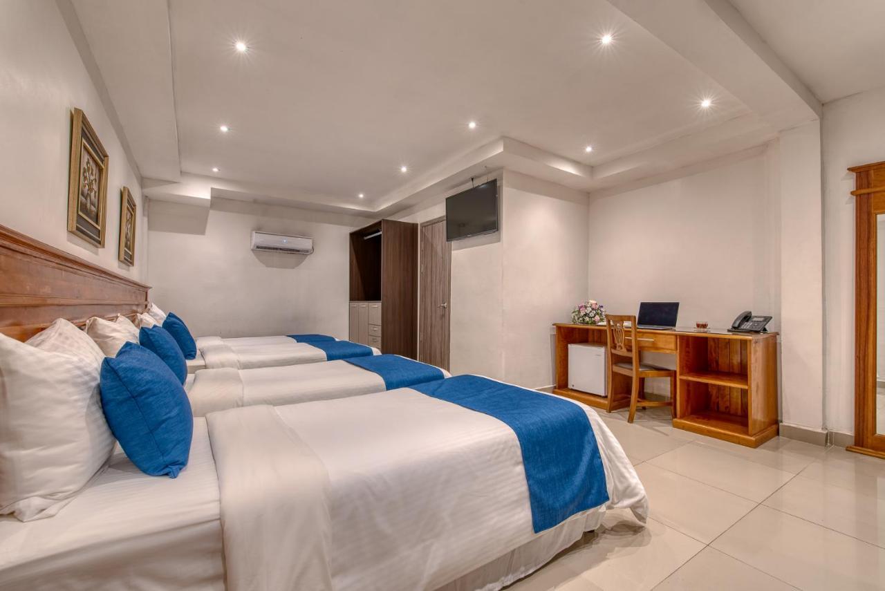 Swans Cay Hotel 博卡斯德尔托罗 外观 照片