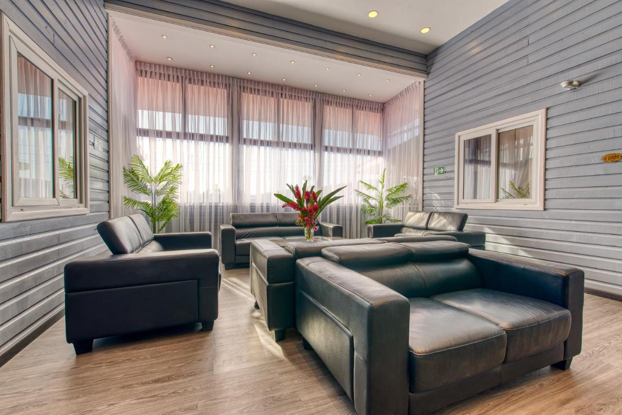 Swans Cay Hotel 博卡斯德尔托罗 外观 照片